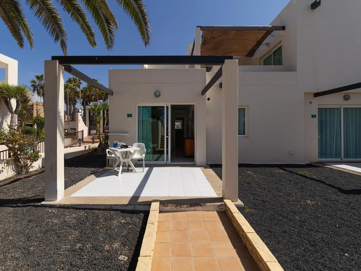 Apartamento 13 con terraza y piscina en Corralejo 0*,  España
